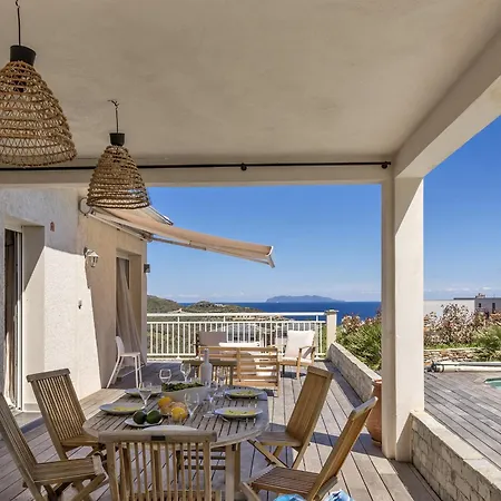 La Marine Villa *