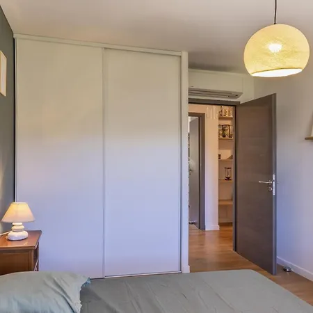 La Marine Villa *